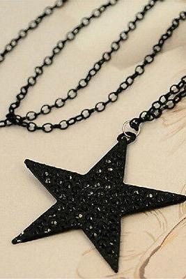 Rhinestone Beauty Long Necklace Black Big Pentagram Star Pendant Fashion