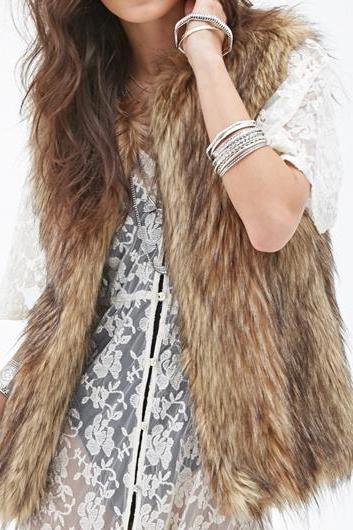 Women Brown Faux Fur Sleeveless Vest, Waistcoat